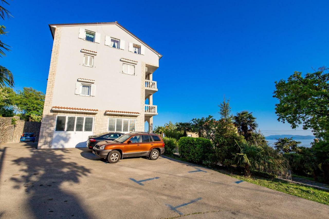 Villa Giani Apartments With Swimming Pool Opatija Exteriér fotografie